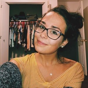 Meet your Posher, Rachel